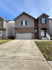 1997 Tidewater Flat, Lexington, KY 40509
