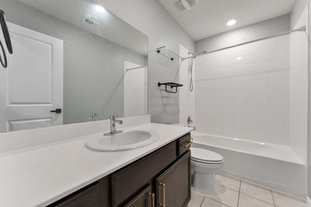 2427 Karnack Drive, Forney, TX 75126