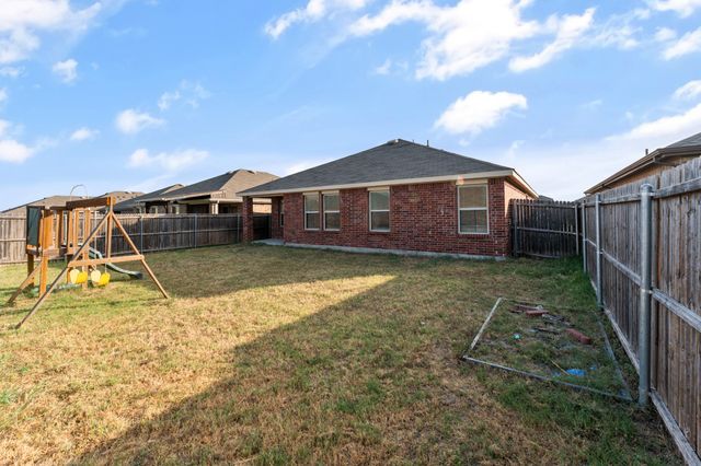 2427 Karnack Drive, Forney, TX 75126