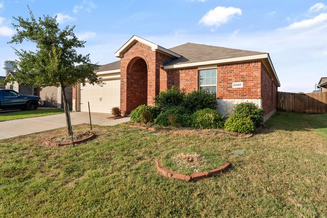 2427 Karnack Drive, Forney, TX 75126