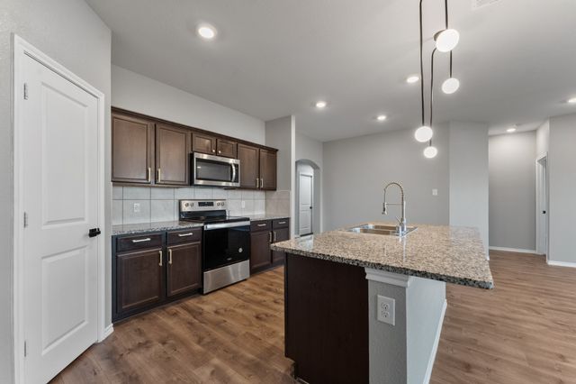 2427 Karnack Drive, Forney, TX 75126