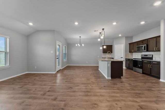 2427 Karnack Drive, Forney, TX 75126