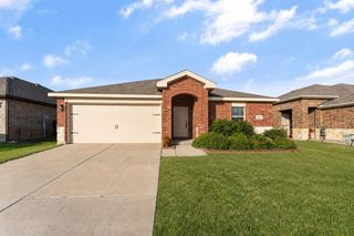 2427 Karnack Drive, Forney, TX 75126