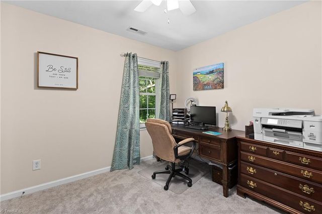 4480 Lochurst Drive, Pfafftown, NC 27040