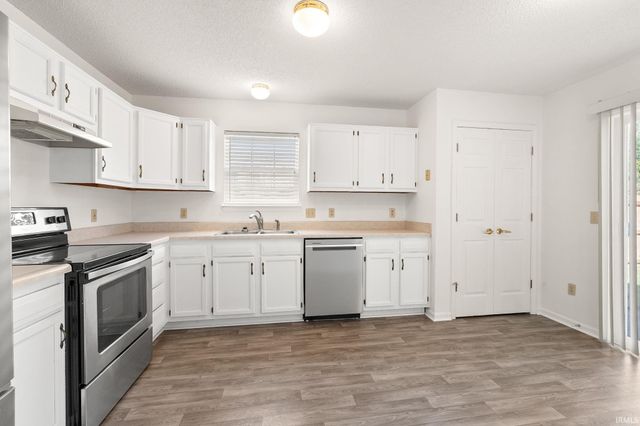 1410 Billy Drive, Fort Wayne, IN 46825