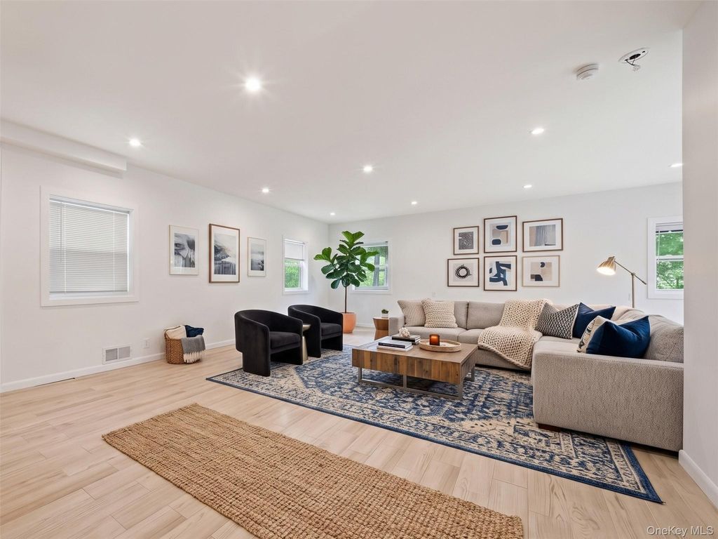61 1st Avenue, East Rockaway, NY 11518 — photo 5