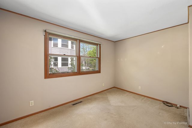 55 W Paddock Street, Crystal Lake, IL 60014