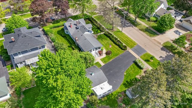 55 W Paddock Street, Crystal Lake, IL 60014