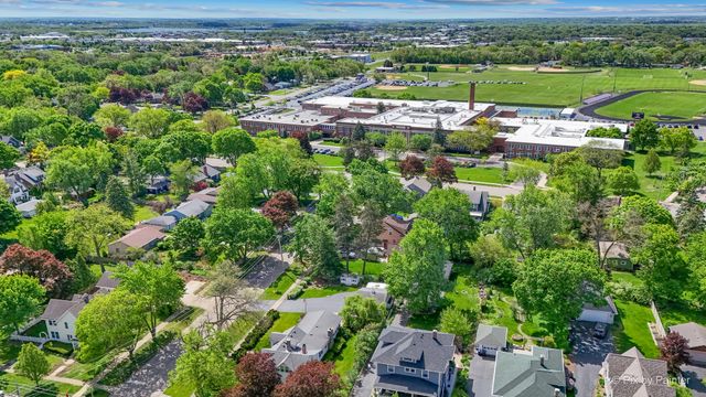 55 W Paddock Street, Crystal Lake, IL 60014