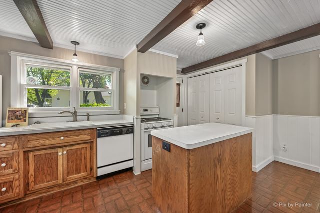 55 W Paddock Street, Crystal Lake, IL 60014