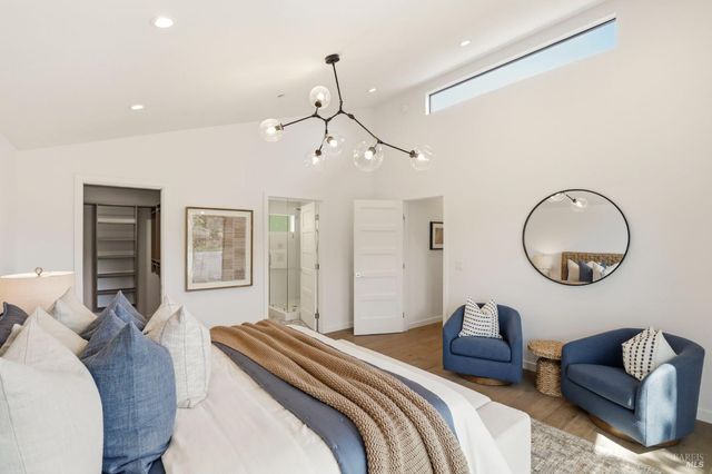 82 S Knoll Rd, Mill Valley, CA 94941