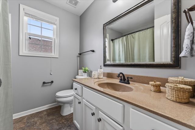 1000 Dwight Eisenhower Way, Clarksville, TN 37042