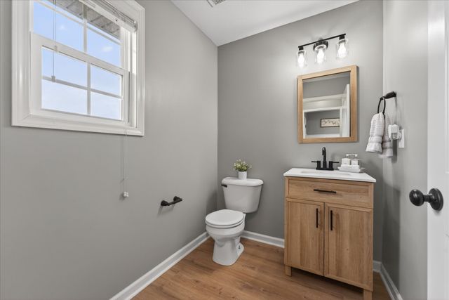 1000 Dwight Eisenhower Way, Clarksville, TN 37042