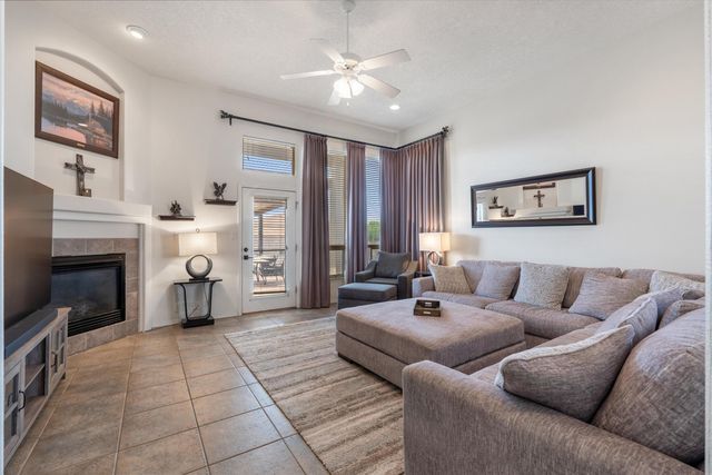 4957 Night Hawk Drive NE, Rio Rancho, NM 87144