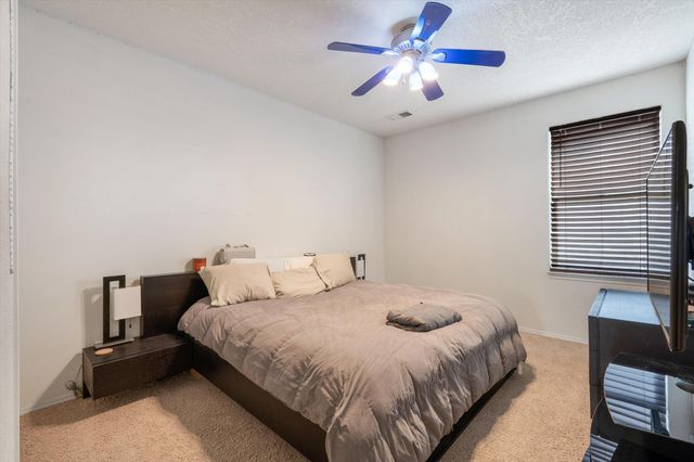 4957 Night Hawk Drive NE, Rio Rancho, NM 87144