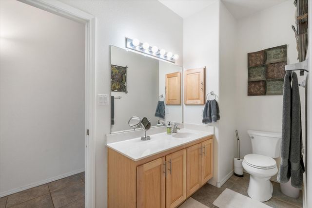 4957 Night Hawk Drive NE, Rio Rancho, NM 87144