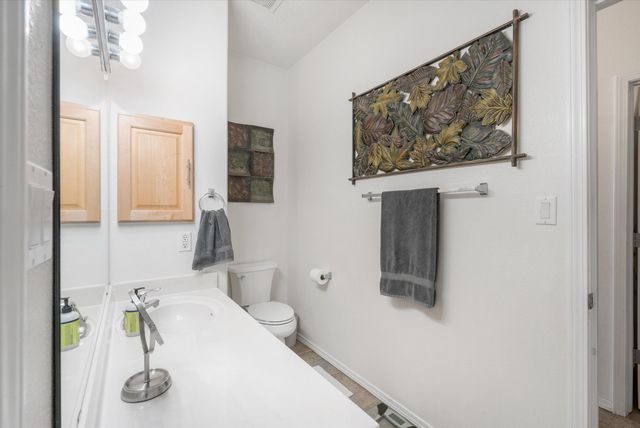 4957 Night Hawk Drive NE, Rio Rancho, NM 87144