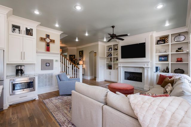 17106 Waterview Meadow, Roland, AR 72135