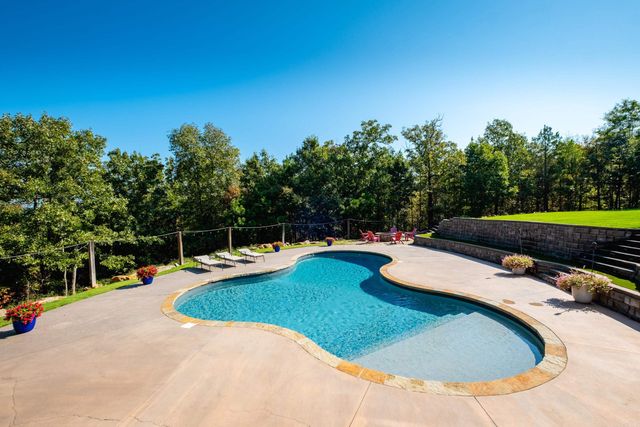 17106 Waterview Meadow, Roland, AR 72135