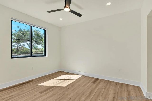 1103 Catania Dr 104, Encinitas, CA 92024