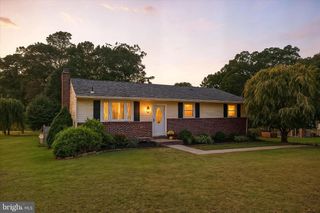 56 HIGHVIEW DR, Hanover, PA 17331