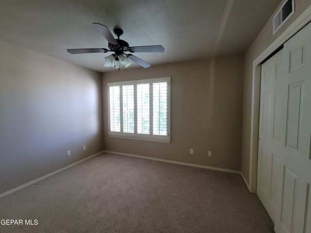 10051 RAILROAD Drive 704, El Paso, TX 79924