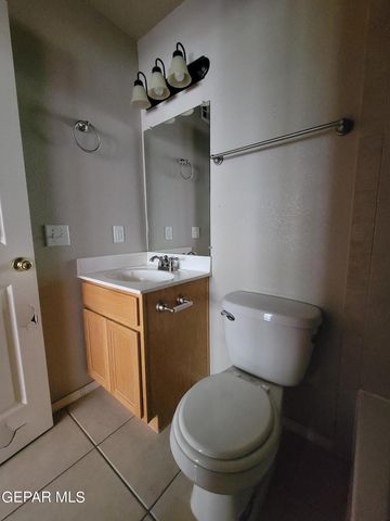 10051 RAILROAD Drive 704, El Paso, TX 79924