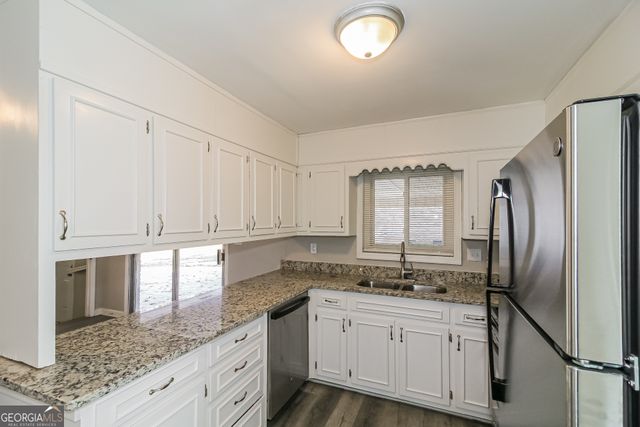 4527 Dorset Drive, Decatur, GA 30035