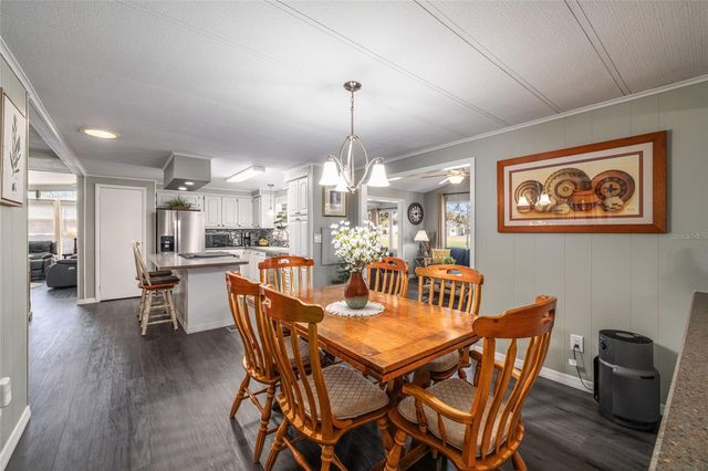 1805 KAUFMAN CIRCLE, The Villages, FL 32159