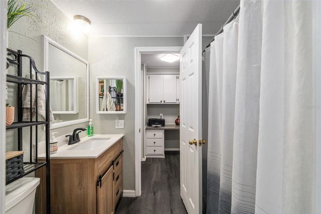 1805 KAUFMAN CIRCLE, The Villages, FL 32159