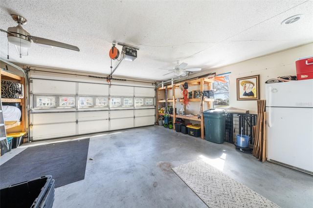 1805 KAUFMAN CIRCLE, The Villages, FL 32159