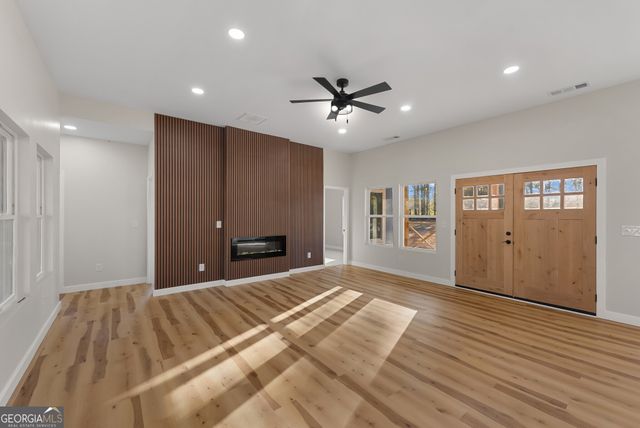 705 SEABOLT Road, Locust Grove, GA 30248