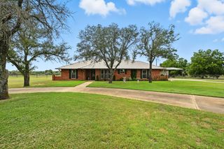 400 Horseshoe Drive, Springtown, TX 76082