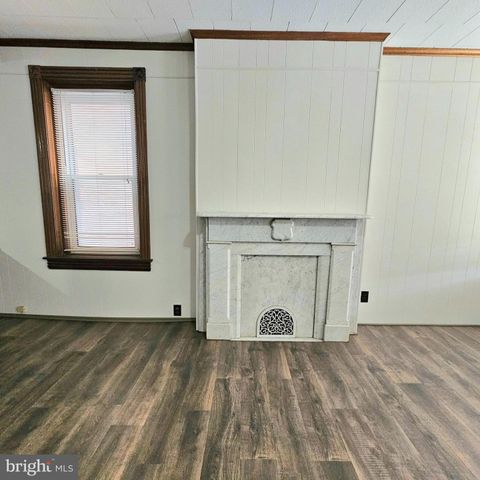 115 W 4TH ST, Bridgeport, PA 19405