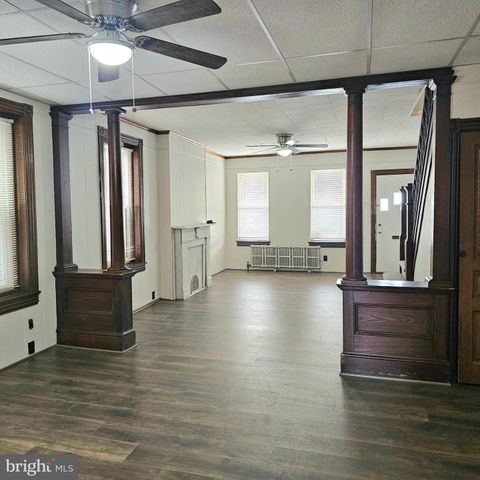 115 W 4TH ST, Bridgeport, PA 19405