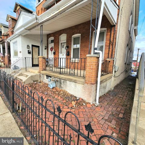 115 W 4TH ST, Bridgeport, PA 19405