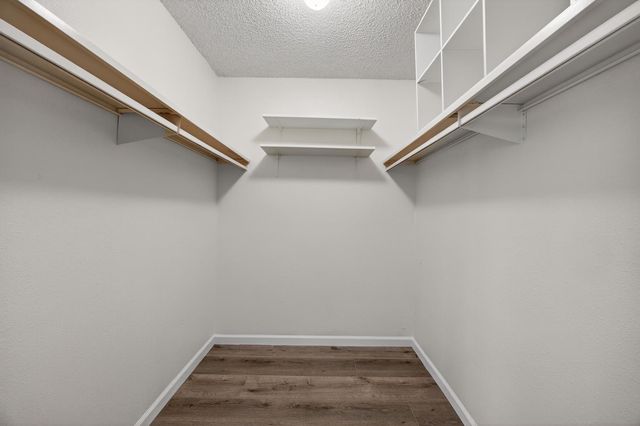 6975 Casa Del Este Way, Sacramento, CA 95828