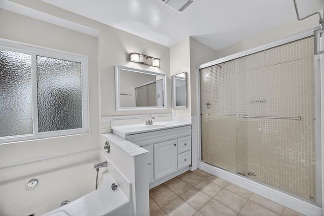 6975 Casa Del Este Way, Sacramento, CA 95828