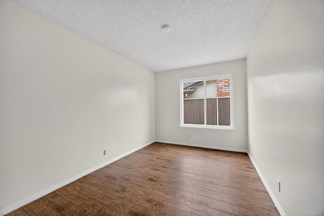 6975 Casa Del Este Way, Sacramento, CA 95828