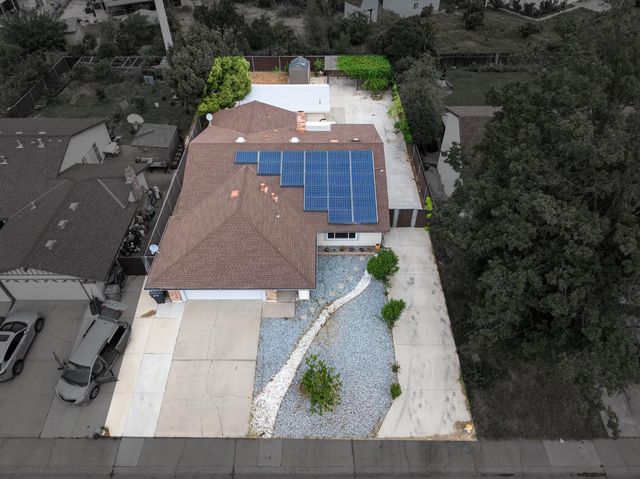 6975 Casa Del Este Way, Sacramento, CA 95828