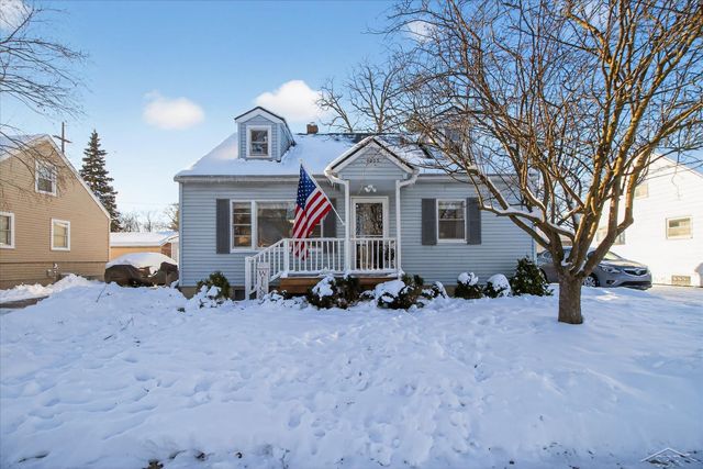 1203 N Williams Street, Bay City, MI 48706