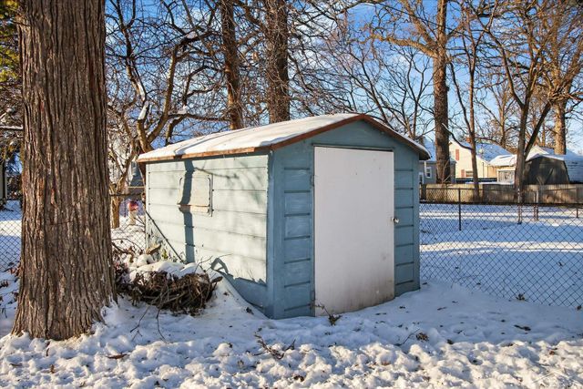 1203 N Williams Street, Bay City, MI 48706