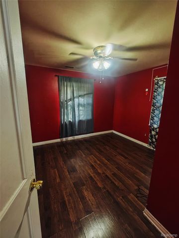 26511 Lehner Street, Roseville, MI 48066