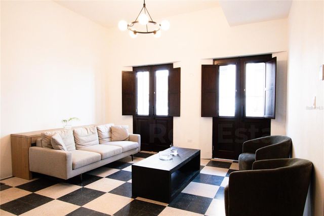 254-256 SAN FRANCISCO STREET 201, San Juan, PR 00901