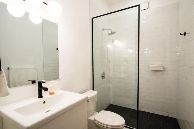 254-256 SAN FRANCISCO STREET 201, San Juan, PR 00901