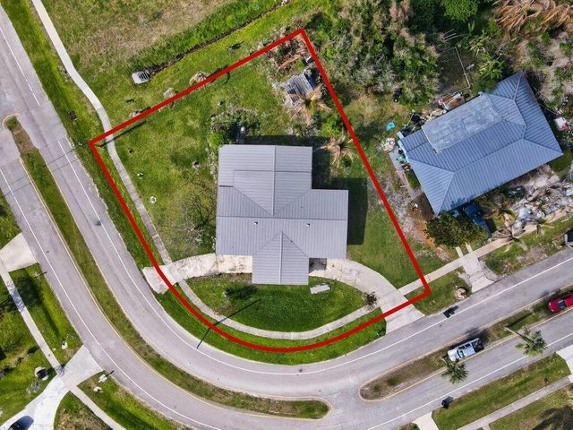 181 Banyan Drive, Port St. Lucie, Port St Lucie, FL 34952
