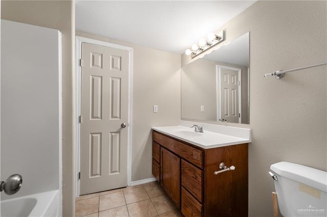 5302 Remington Drive, Harlingen, TX 78552