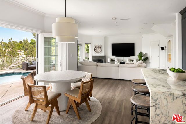 12917 Galewood Street, Studio City (los Angeles), CA 91604