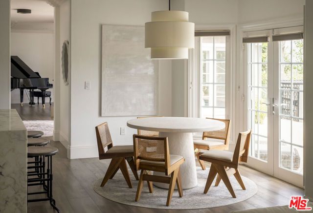 12917 Galewood Street, Studio City (los Angeles), CA 91604