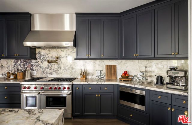 12917 Galewood Street, Studio City (los Angeles), CA 91604